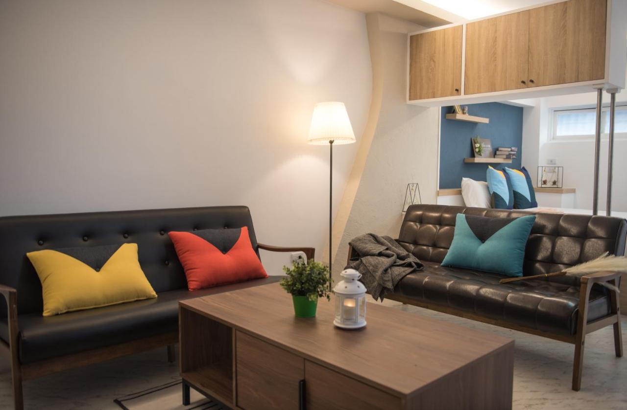 BIRD series B&B&Hostel複合式民宿 Tainan Exterior foto